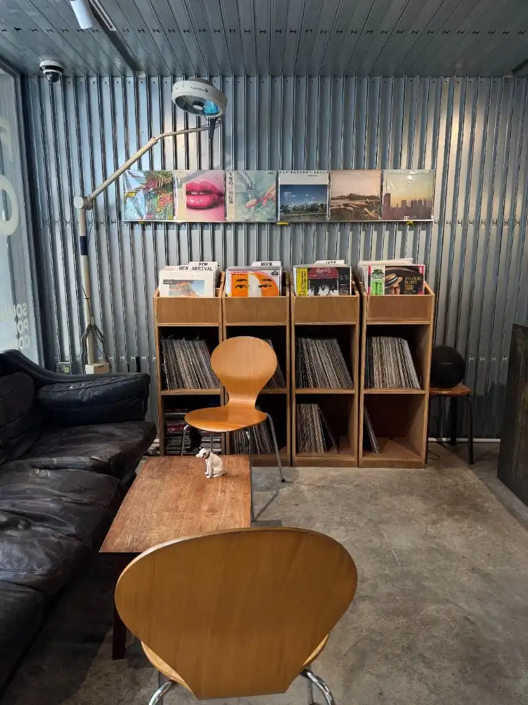 Inside Sound Pop Coffee